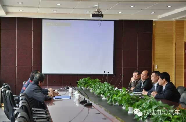 你購躍迪電動汽車，我送中華聯(lián)合保險，躍迪集團與中華聯(lián)合財產(chǎn)保險公司實現(xiàn)強強聯(lián)手