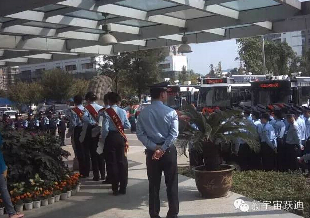 移動(dòng)警務(wù)室,流動(dòng)警務(wù)室,燃油移動(dòng)警務(wù)室,電動(dòng)巡邏車