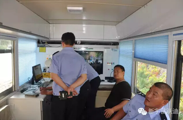 北京市56輛躍迪移動警務(wù)室全天候執(zhí)勤，為大閱兵保駕護航（一）