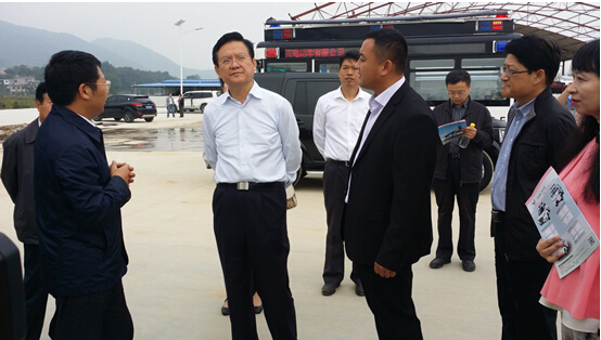 陜西省政協(xié)副主席、民革省委主委李曉東到躍迪集團陜西躍迪新能源汽車有限公司項目建設基地調研