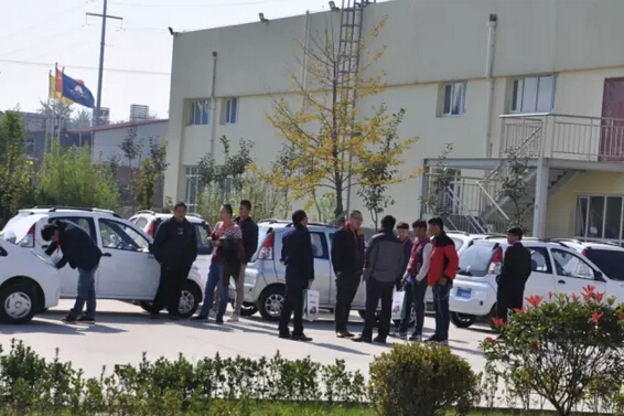 躍迪集團(tuán)河北新宇宙電動車有限公司優(yōu)秀經(jīng)銷商營銷、技術(shù)交流大會順利拉開序幕