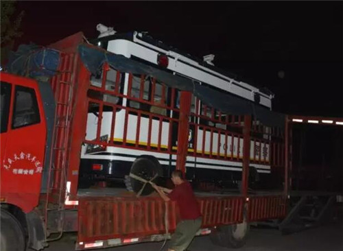 移動(dòng)警務(wù)室廠家