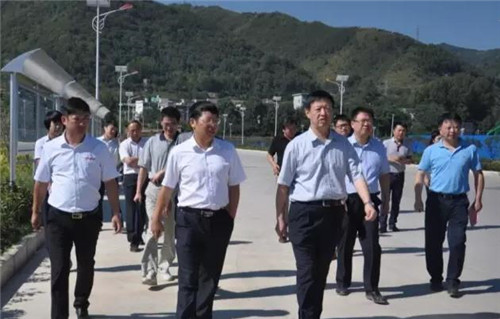 電動(dòng)客車(chē)