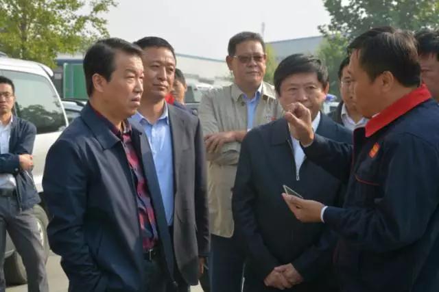 石家莊市市長邢國輝一行到躍迪集團視察調研