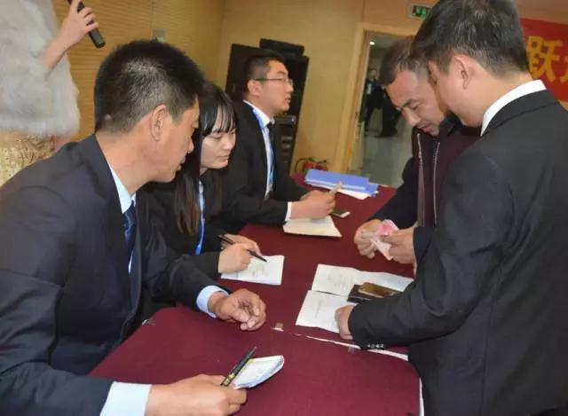 躍迪智能家族集結(jié)亮相鄭州展，萬人見證，共贏未來