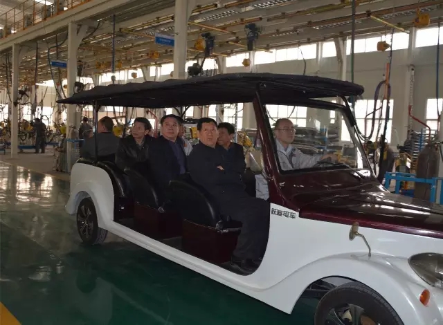 河北省政協(xié)財(cái)經(jīng)委主任盧瑞卿到河北躍迪新能源科技集團(tuán)考察調(diào)研