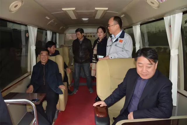 河北省政協(xié)財(cái)經(jīng)委主任盧瑞卿到河北躍迪新能源科技集團(tuán)考察調(diào)研