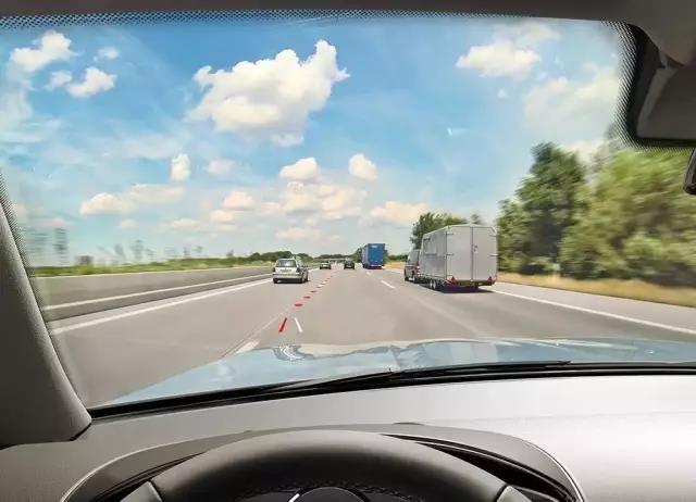 愛護(hù)身體，從正確駕駛姿勢(shì)開始