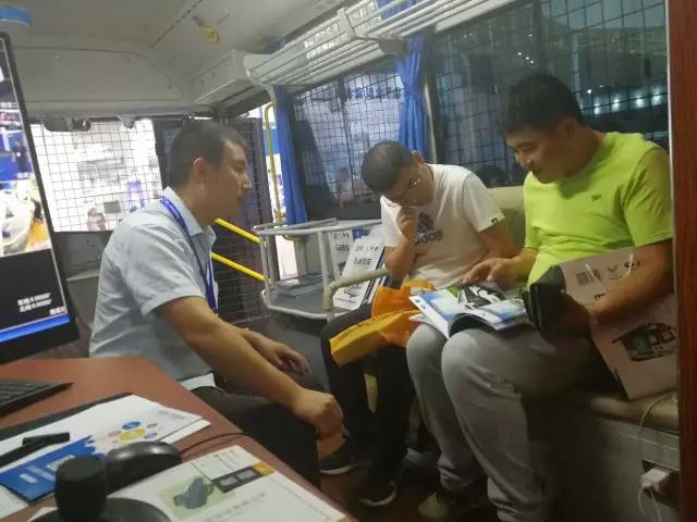 第四屆中國—亞歐安防博覽會暨十三屆新疆警用反恐技術(shù)裝備博覽會圓滿閉幕——躍迪系列警務(wù)用車好評如潮