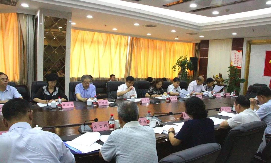 河北省政協(xié)常委、躍迪集團(tuán)董事長呂洪濤出席省政協(xié)重點提案督辦座談會