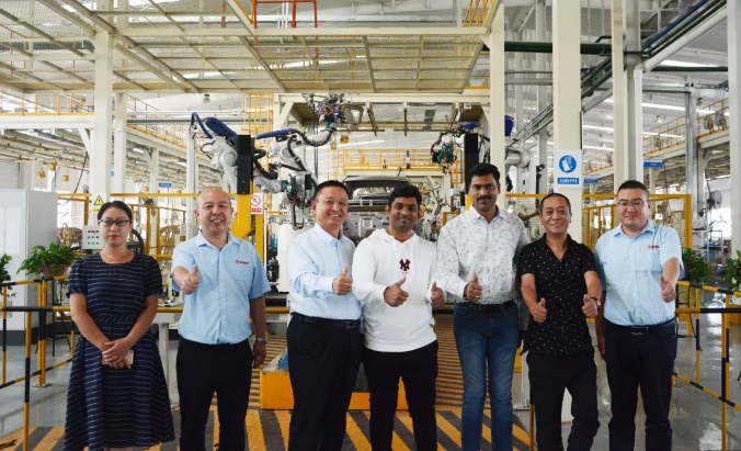 印度INXI項目建設(shè)有限公司CEO Vishal Bahekar到躍迪集團參觀考察