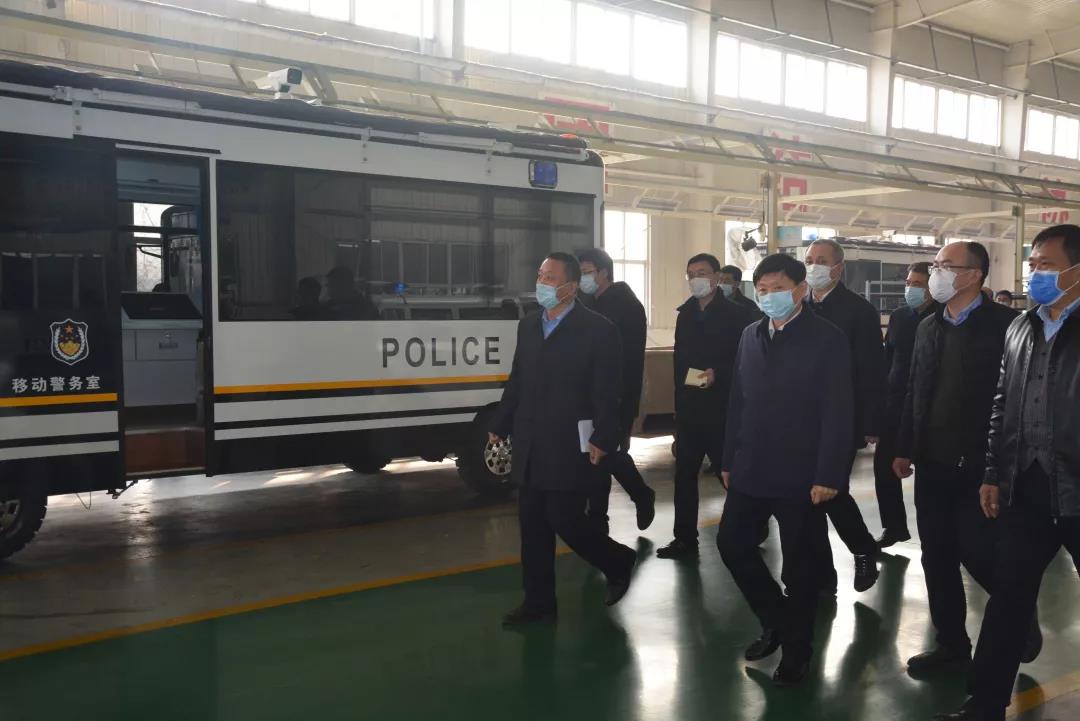 省委常委、石家莊市委書記邢國輝蒞臨躍迪集團(tuán)調(diào)研考察防疫工作站生產(chǎn)情況