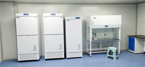 日檢20萬(wàn)人—躍迪核酸檢測(cè)實(shí)驗(yàn)室10天建成，調(diào)試完畢即將投入使用