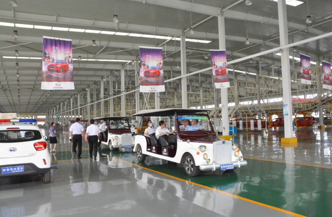 元氏縣委副書記、縣長(zhǎng)曹鉑一行蒞臨躍迪集團(tuán)考察調(diào)研