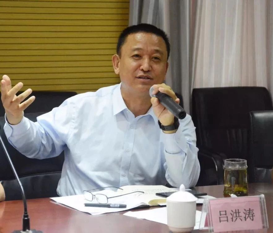 政府搭臺企業(yè)唱戲石家莊市渣土辦率21家企業(yè)蒞臨躍迪集團參觀考察