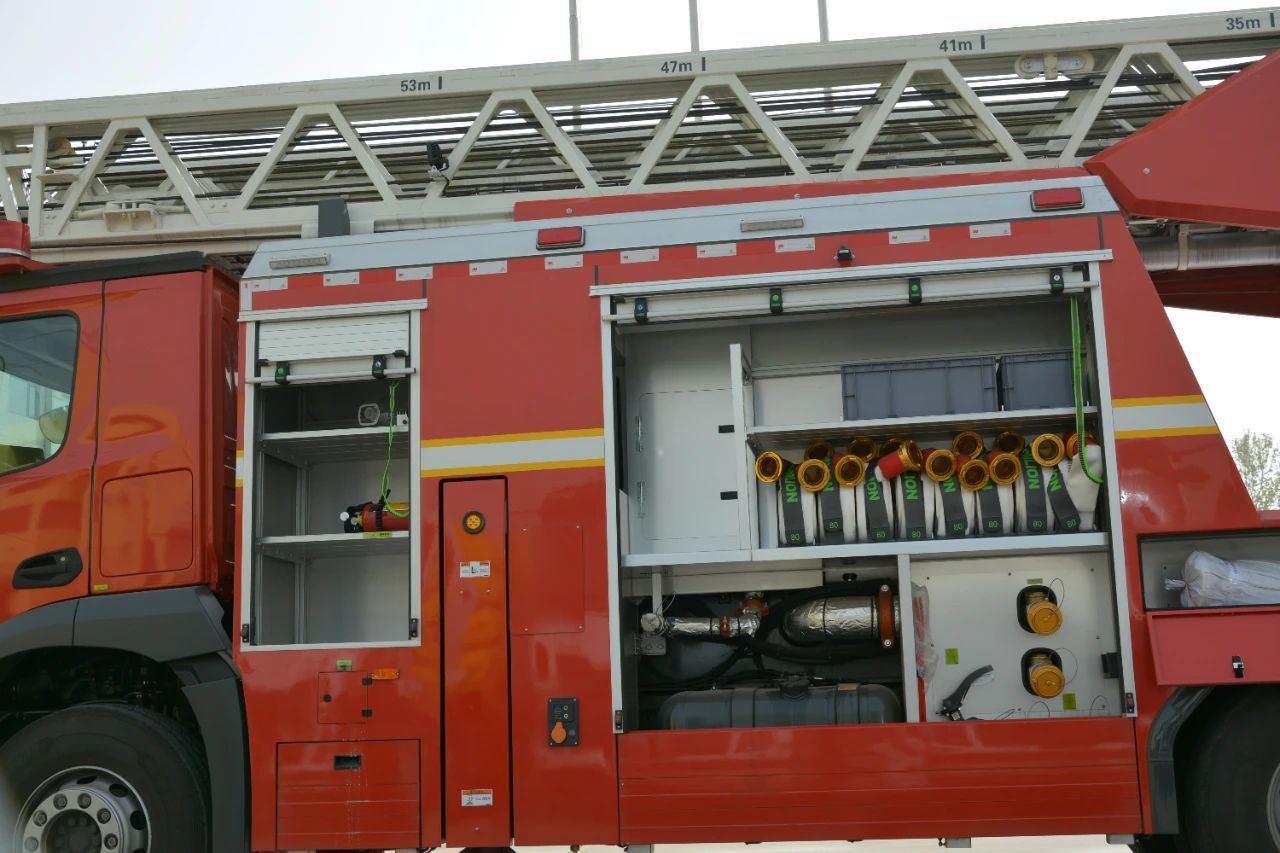 走進(jìn)躍迪汽車|躍迪消防車，消防時時在