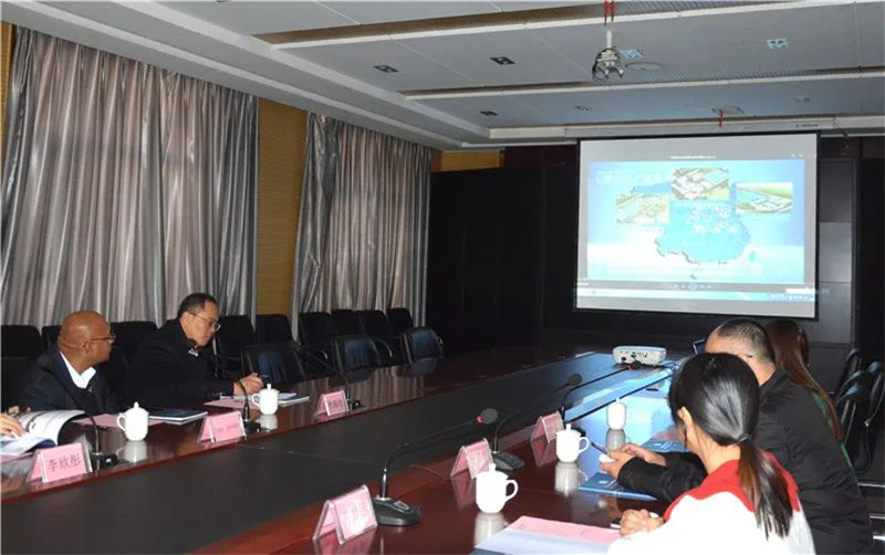 美國(guó)客商一行到躍迪集團(tuán)參觀考察