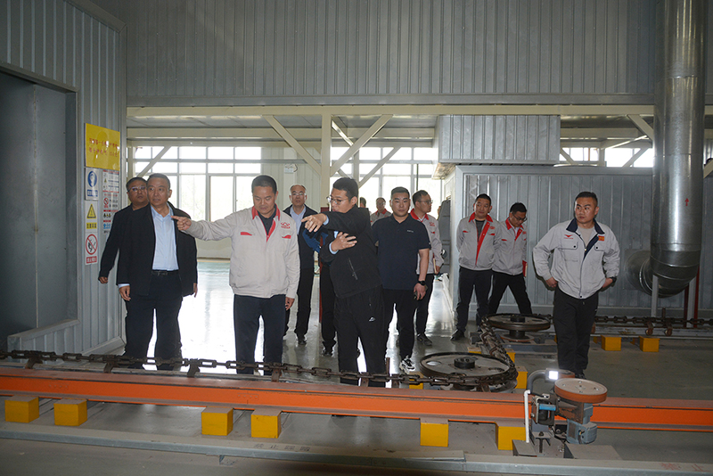 攜手共進(jìn)/合作共贏/奇瑞集團(tuán)領(lǐng)導(dǎo)一行蒞臨躍迪集團(tuán)考察交流