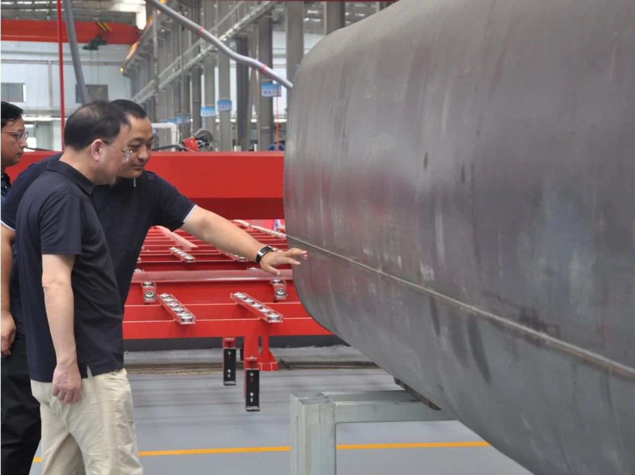 贛鋒鋰業(yè)集團(tuán)董事長(zhǎng)李良彬蒞臨躍迪集團(tuán)參觀指導(dǎo)